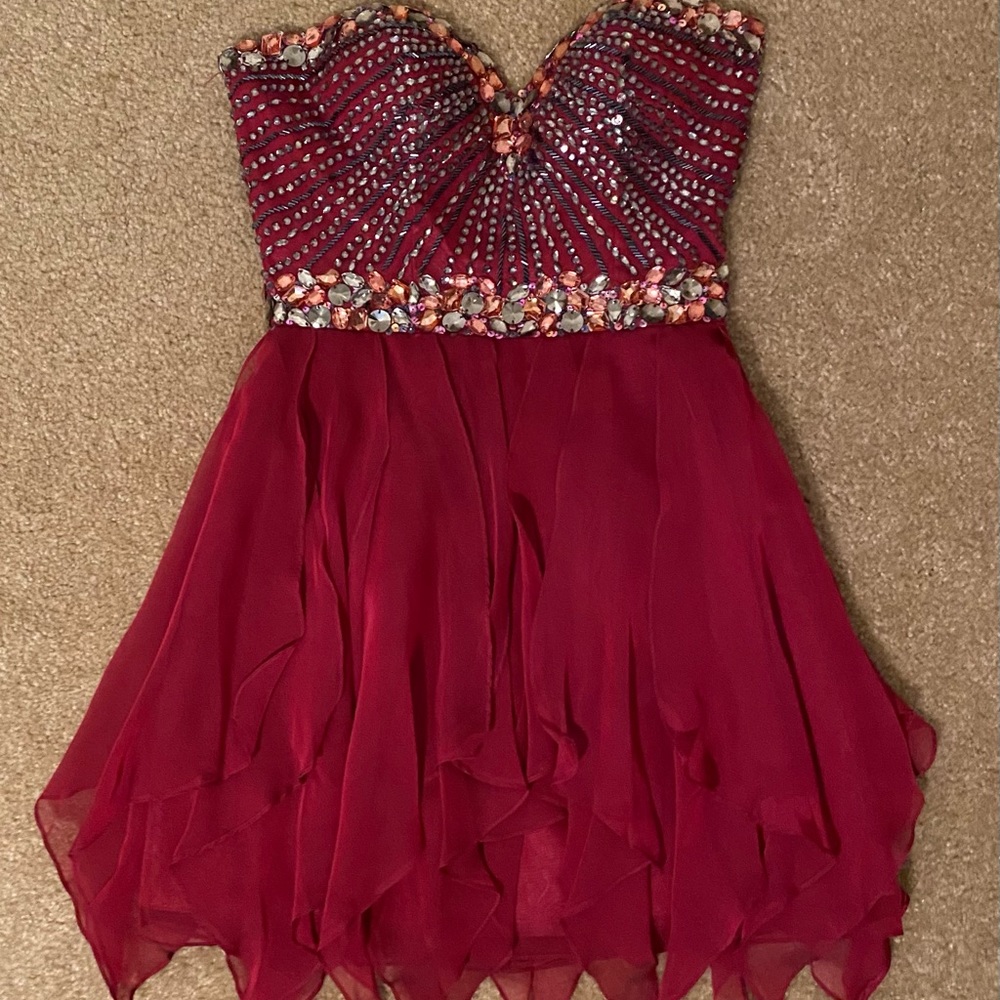 Gorgeous Sherri Hill Strapless Beaded Dress